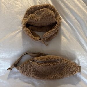 GAP Sherpa Fanny Pack and Ear Warmer Set in Camel